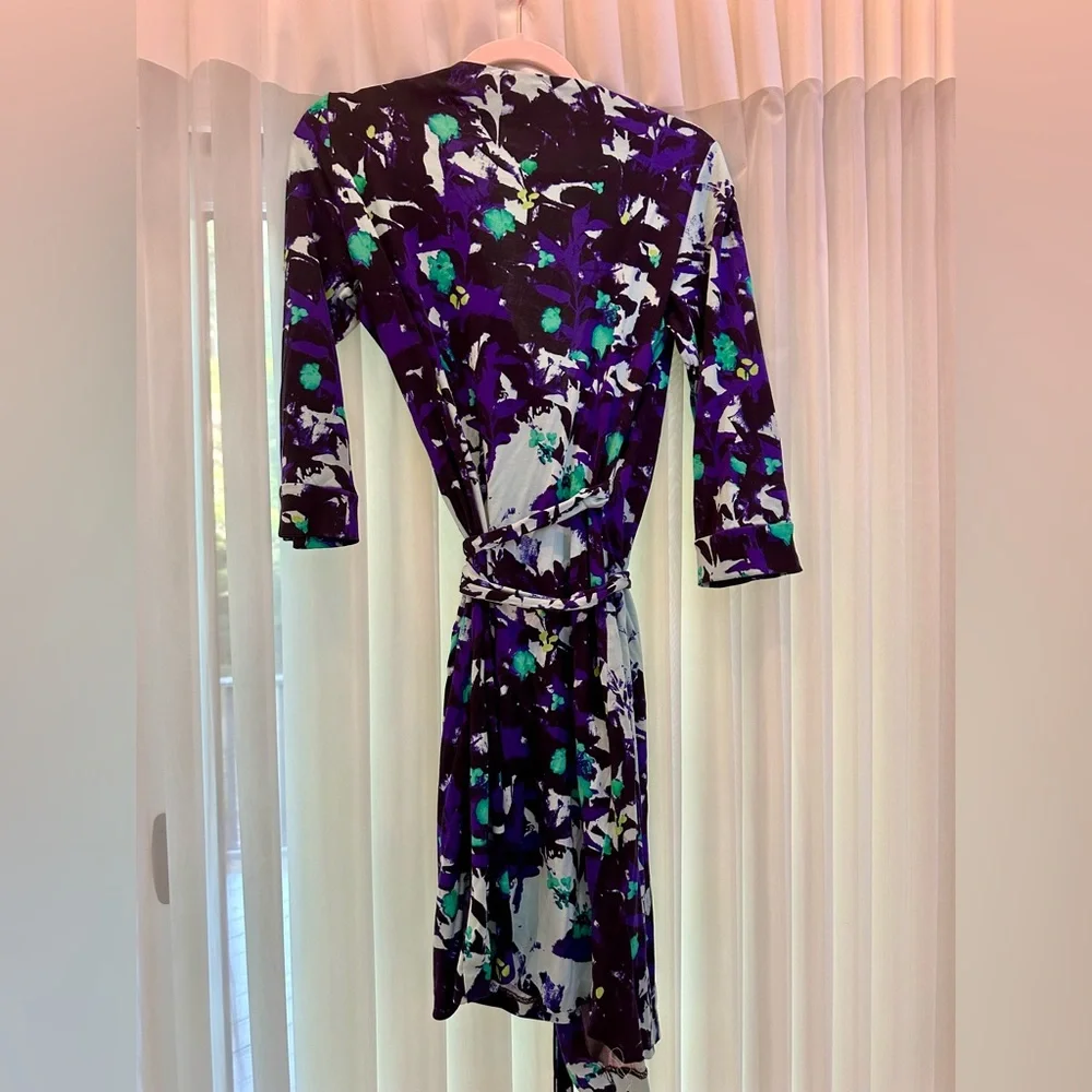 Diane Von Furstenberg Floral Long Sleeve Dress - Blue and Green - Picture 8 of 9